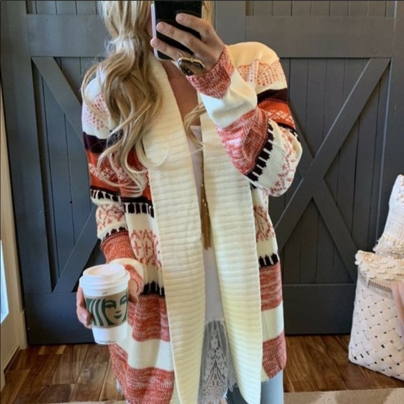 Native Nordic Cowichan  Cardigan - Picture 5 of 7